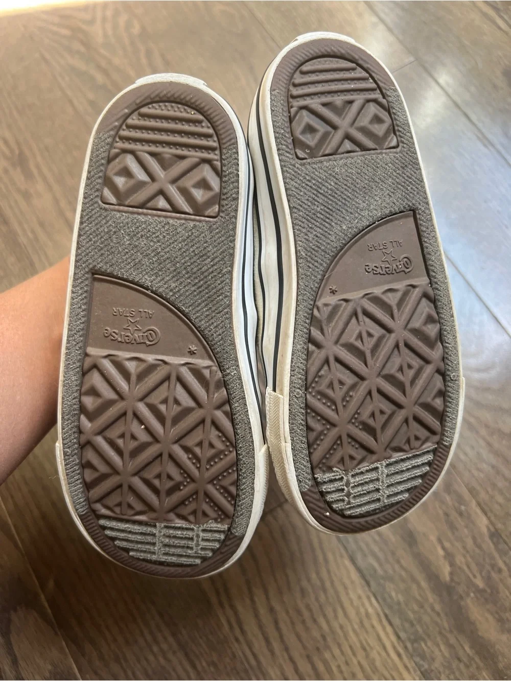 Converse Kids White Canvas Sneakers with Orange Strap disney Olaf frozen kids 10